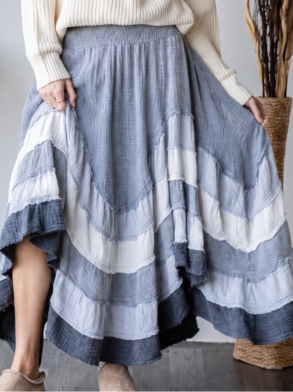 🌟Oli & Hali L Boho Tiered Midi Skirt in Blue and White OH001 - Picture 3 of 5